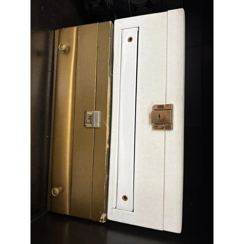 Vintage MCM  Lady Buxton Jewelry Box‎ Set Of 2 White And Gold Tiered Hollywood